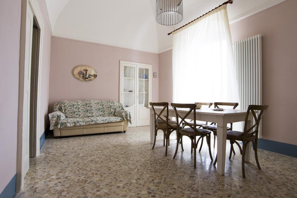 פולינאנו א מארה B&B Crigiu חדר תמונה